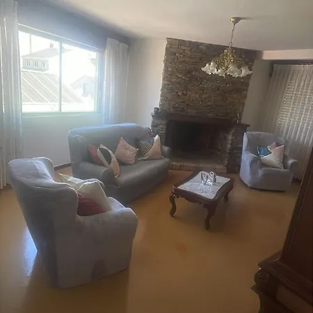 Apartment As Pontes Puentes de Garcia Rodriguez